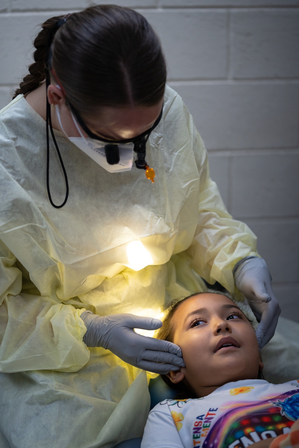 AMISTAD 2025: Canadian Armed Forces personnel provide dental services in El Salvador