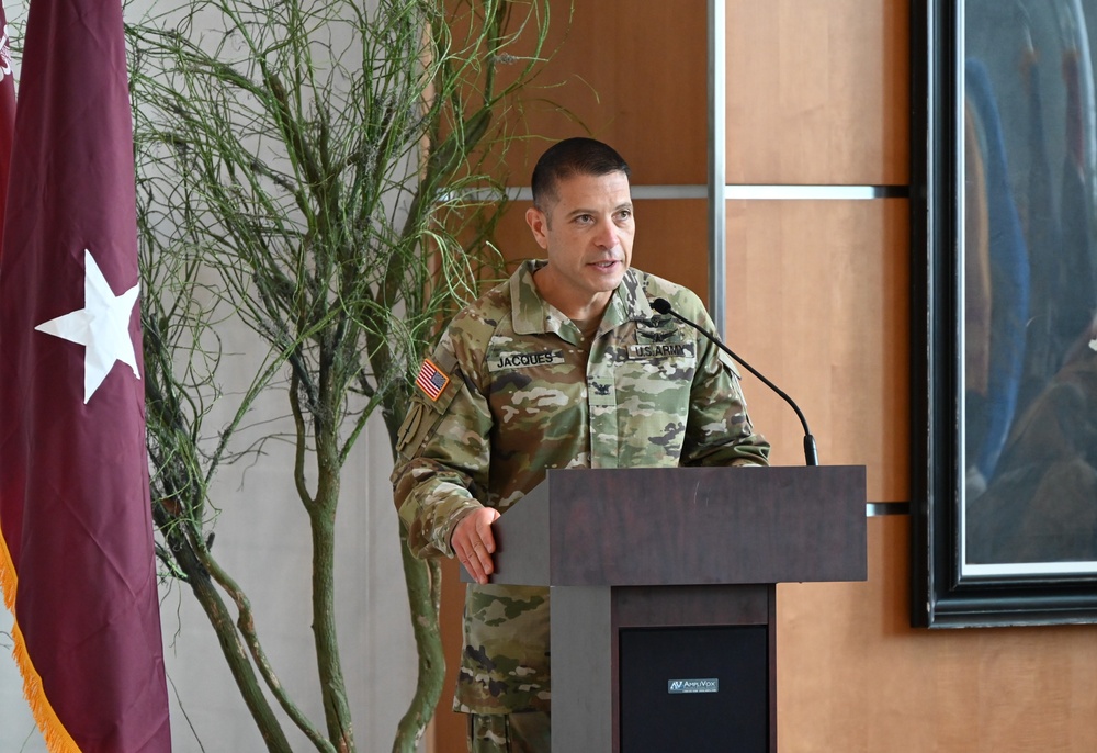 Carl R. Darnall Army Medical Center Welcomes New Commander in Change of Command Ceremony