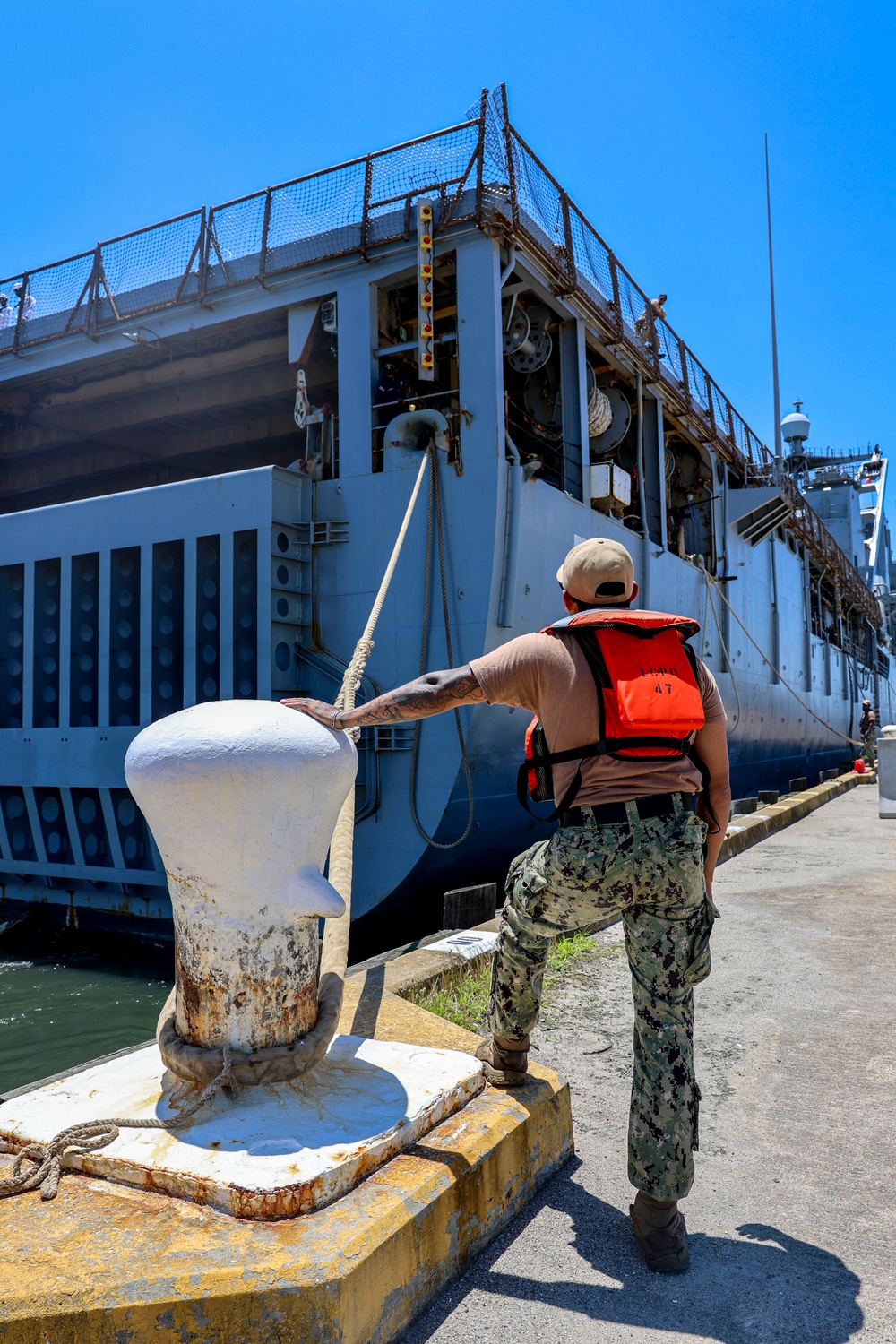 USS Oak Hill Departs in Atlantic Alliance 2025 support of exercise Atlantic Alliance 2025