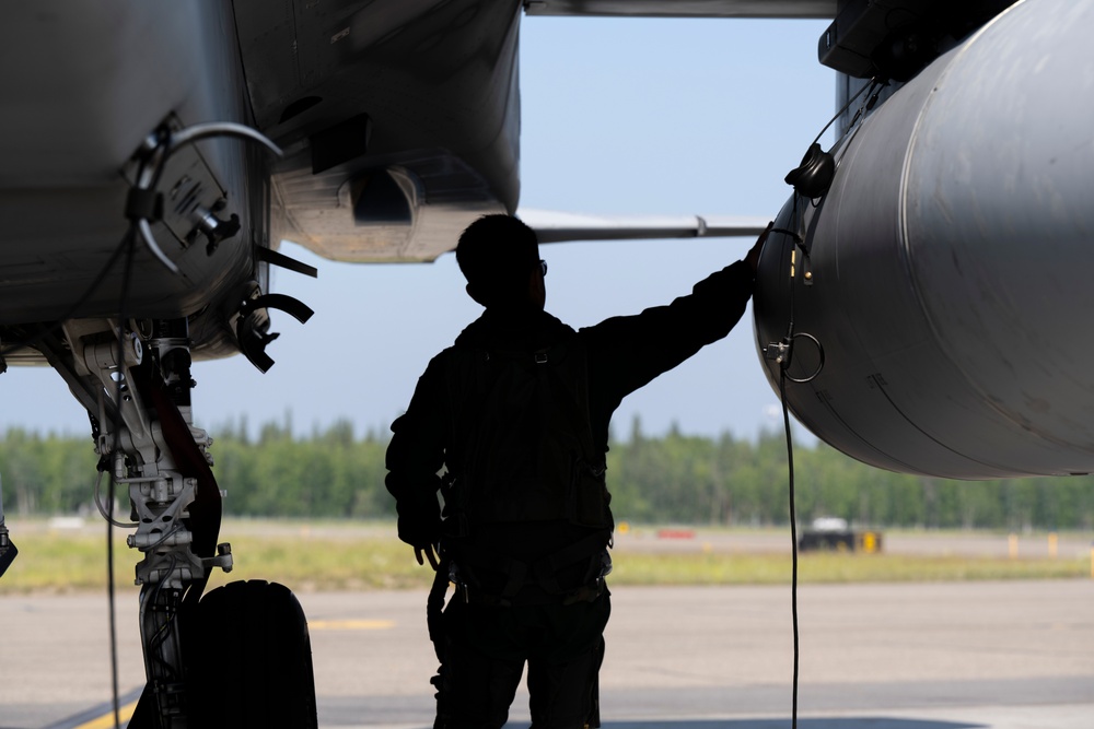 JASDF supports flight operations during RF-A 25-2