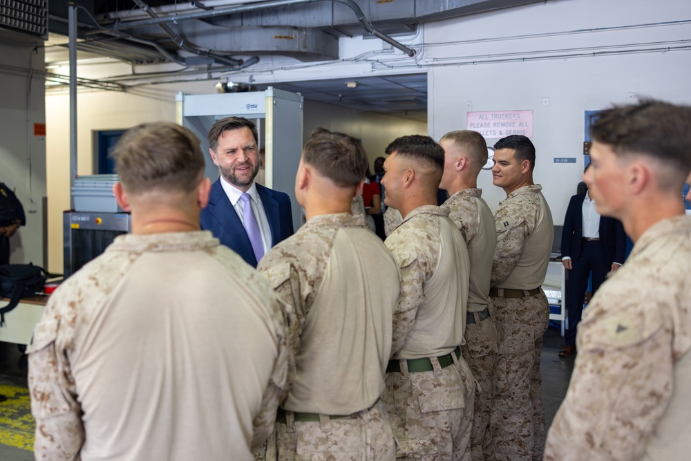 Vice President JD Vance visits U.S. Marines in Los Angeles