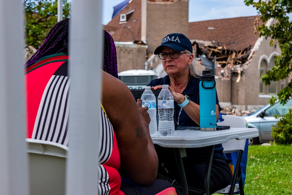 Disaster Survivor Assistance Teams in St. Louis Neighborhoods