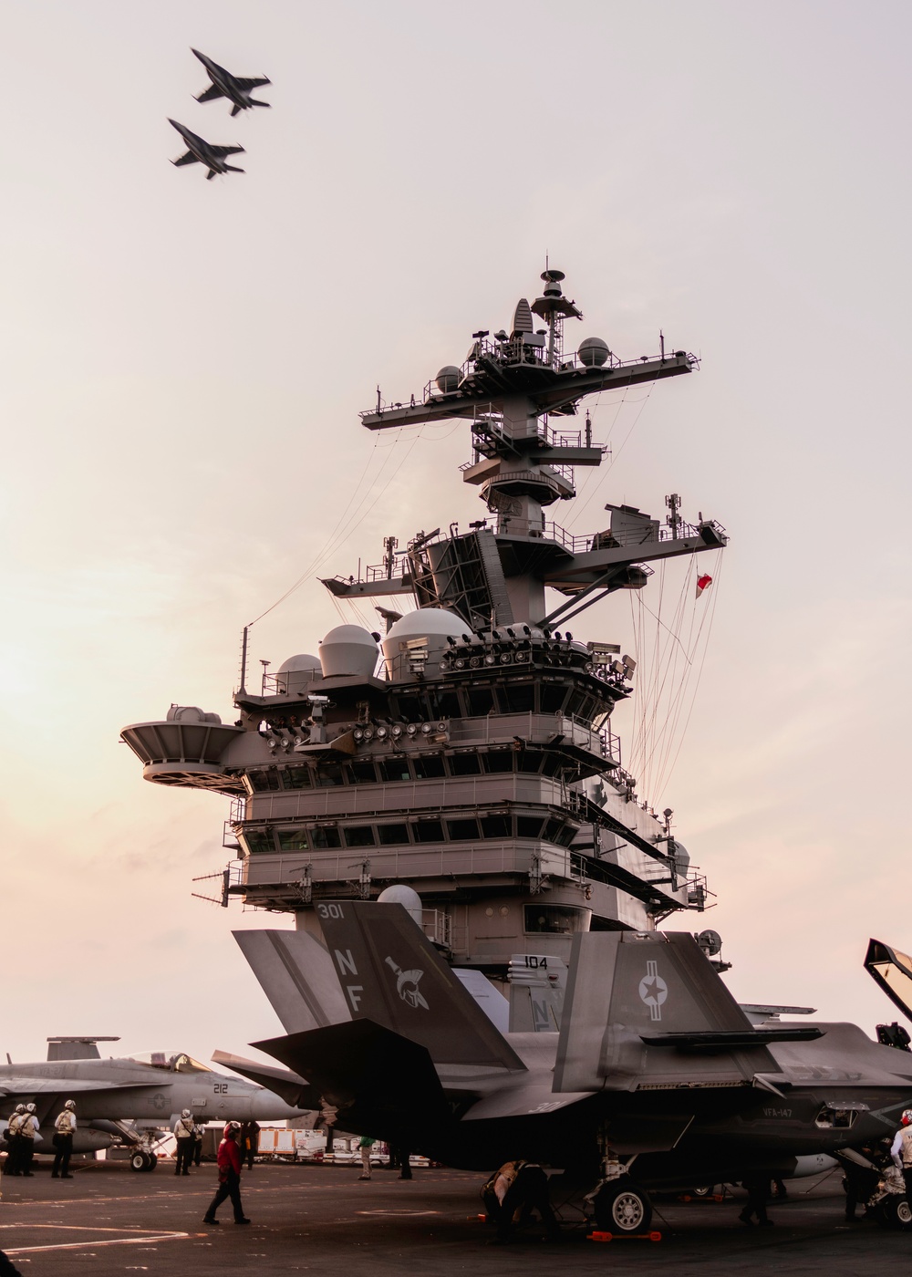 George Washington Conducts Flight Operations