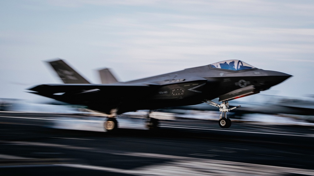 George Washington Conducts Flight Operations