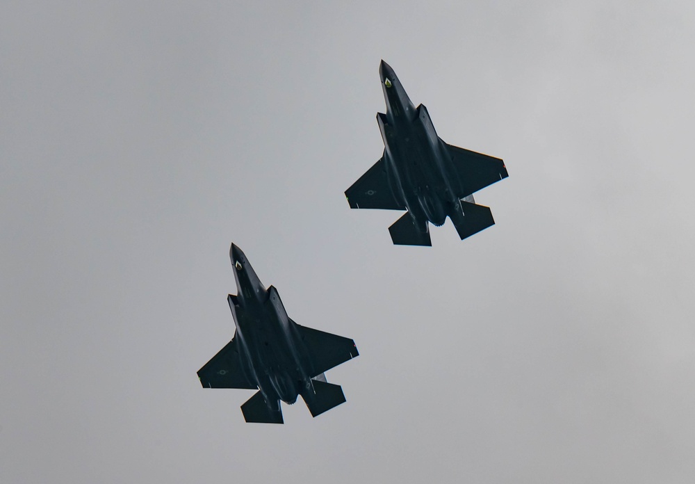 Sortie showdown: U.S., French and Finnish jets take the skies for Atlantic Trident 25