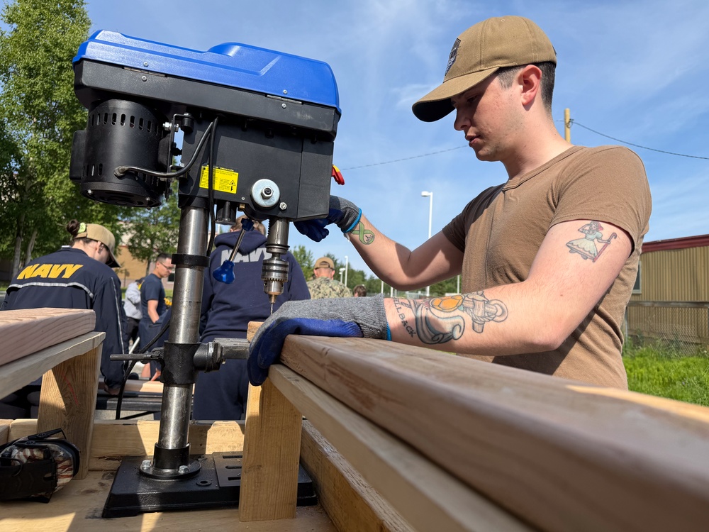 Seabees help Build Beds and Deliver Dreams in Anchorage