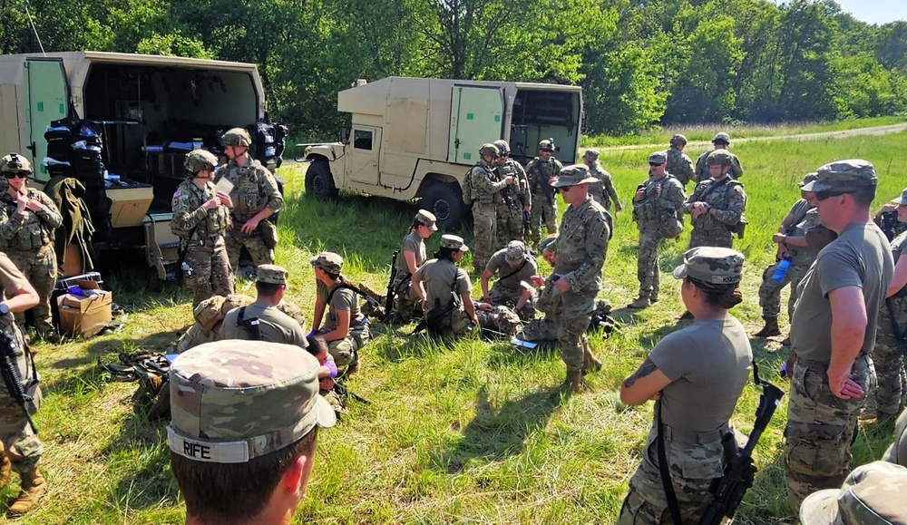 Medics with Wisconsin National Guard’s 2nd Battalion, 127th Infantry Regiment hold training at Fort McCoy; unit preps for deployment