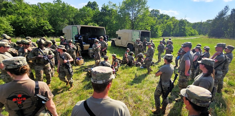 Medics with Wisconsin National Guard’s 2nd Battalion, 127th Infantry Regiment hold training at Fort McCoy; unit preps for deployment