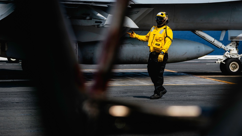 George Washington Conducts Flight Operations