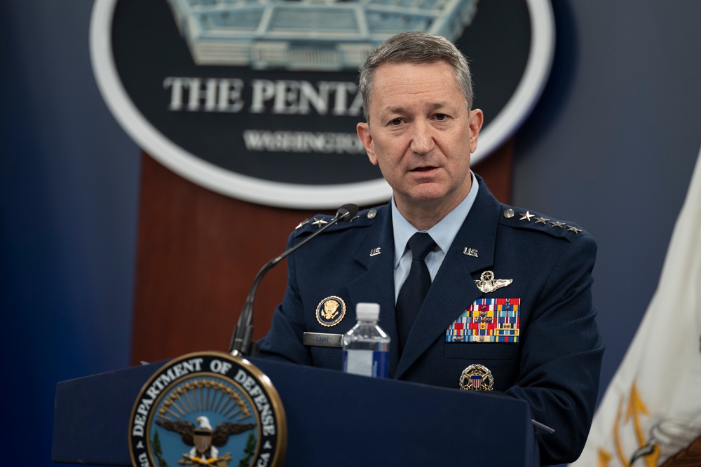 SD, CJCS Conduct Pentagon Press Briefing