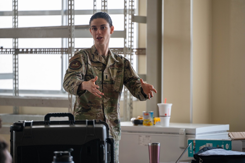 Virtual Training Table Enhances RADR Proficiency at the 35th Fighter Wing