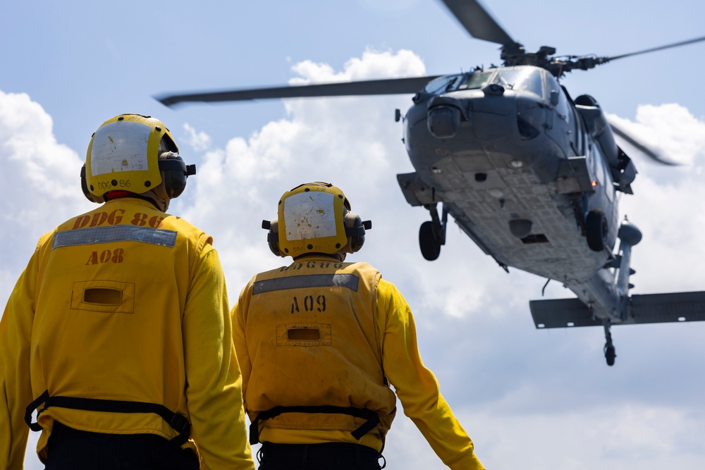 Shoup conducts flight quarters
