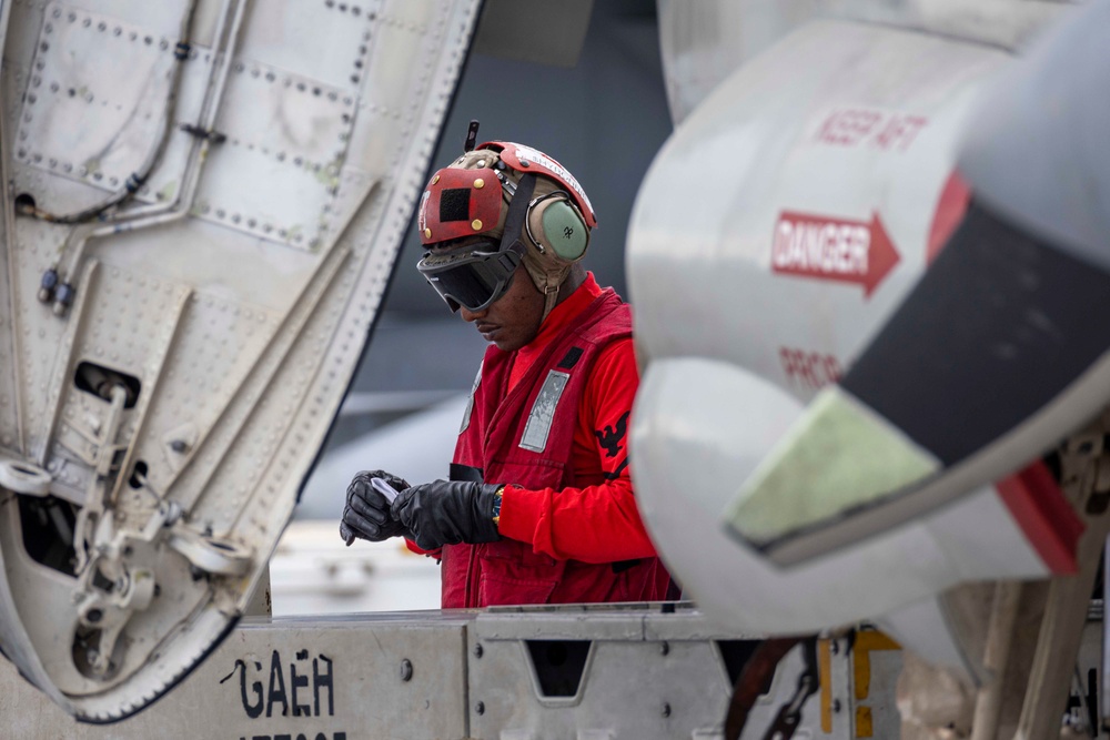 Daily Operations Aboard USS George H.W. Bush (CVN 77)