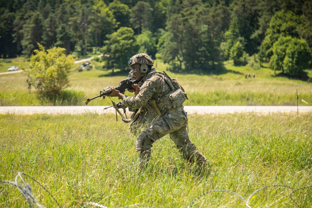 U.S. Soldiers test C-UAS technology in simulated combat scenarios during Project Flytrap