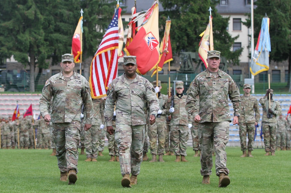 16th Sustainment Brigade Change of Command