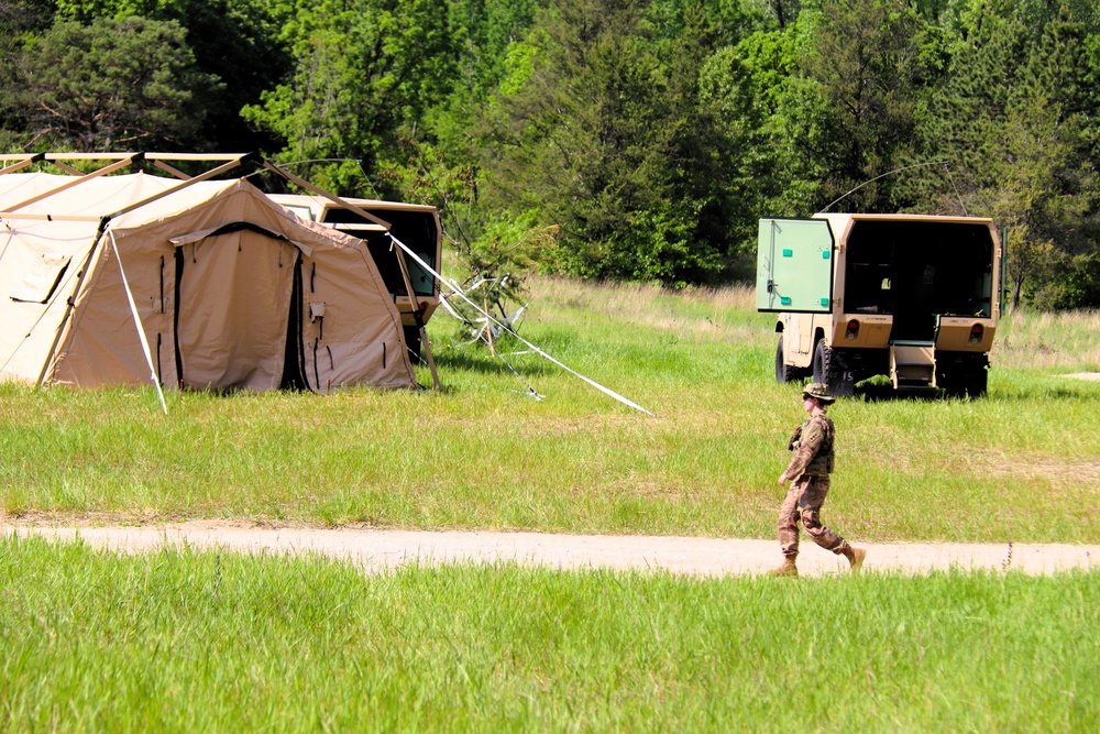 Medics with Wisconsin National Guard’s 2nd Battalion, 127th Infantry Regiment hold training at Fort McCoy; unit preps for deployment
