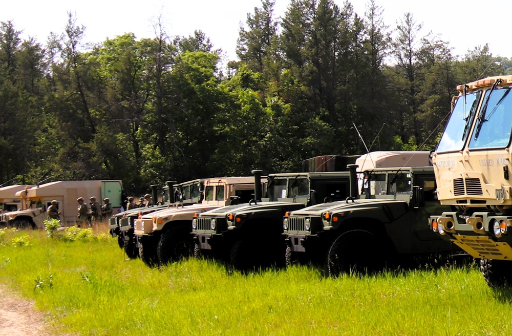 Medics with Wisconsin National Guard’s 2nd Battalion, 127th Infantry Regiment hold training at Fort McCoy; unit preps for deployment