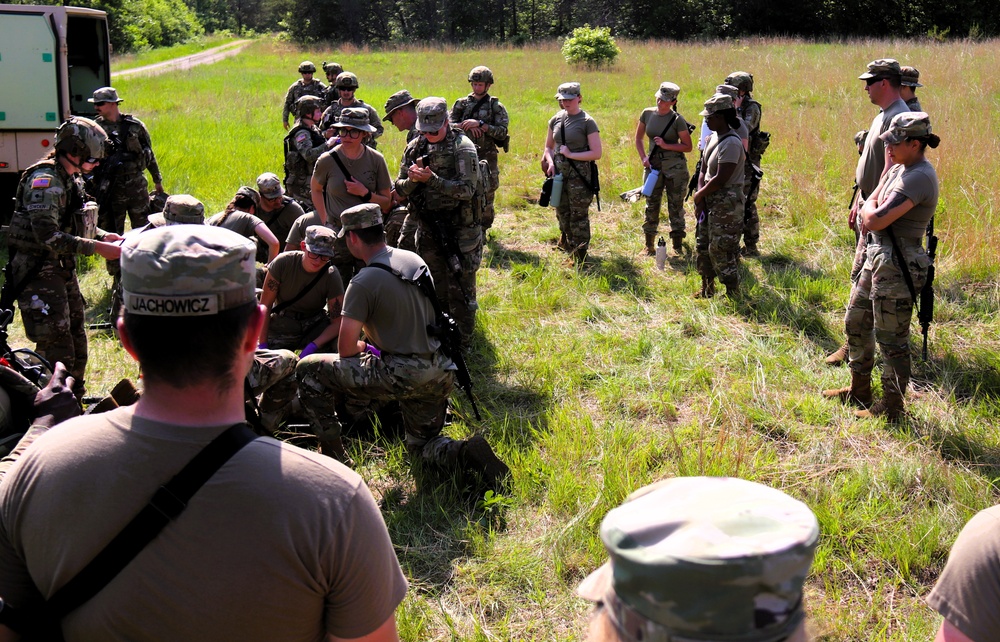 Medics with Wisconsin National Guard’s 2nd Battalion, 127th Infantry Regiment hold training at Fort McCoy; unit preps for deployment