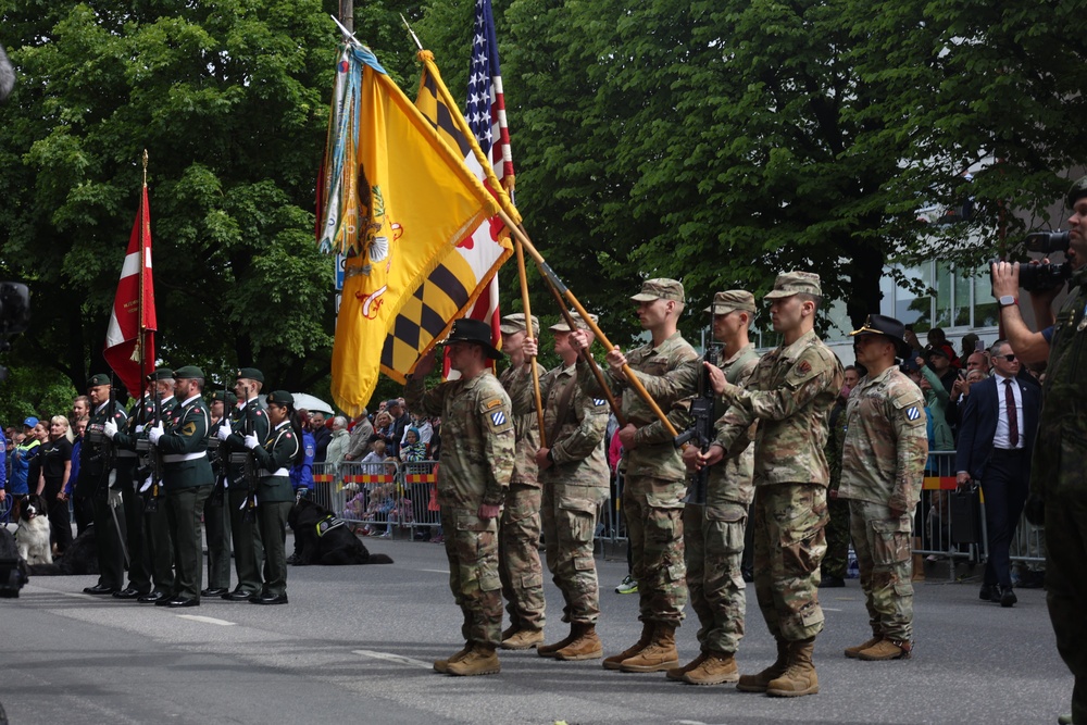 Task Force Iron, Maryland National Guard Join NATO Allies in Estonia’s Victory Day Parade