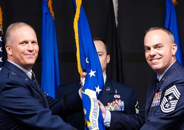 AFRL welcomes new command chief during change of responsibility ceremony