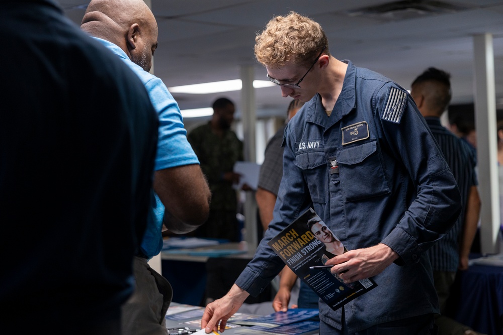 USS Bataan Hosts College Fair