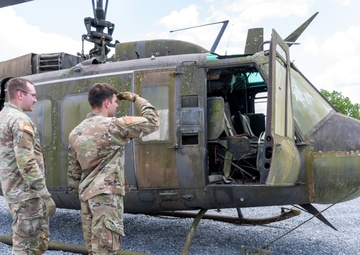 28th ECAB airlifts decommissioned Huey from mountaintop