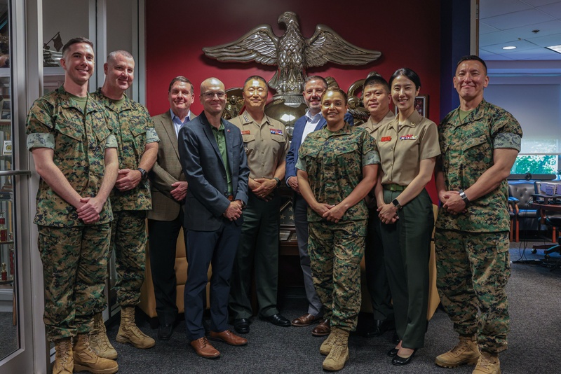 ROK Marines Visit Marine Corps Recruiting Command