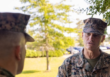 Marine Corps Installations Pacific Commanding General visits Marine Corps Combat Service Support Schools