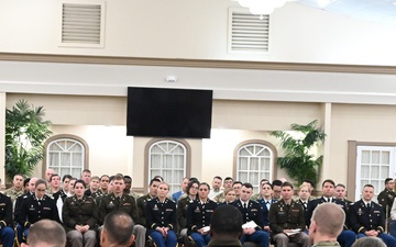 Graduation Ceremony Honors Future Leaders in Army Medicine