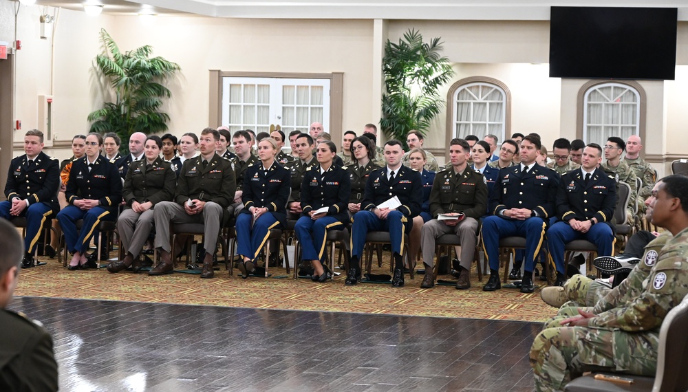 Graduation Ceremony Honors Future Leaders in Army Medicine