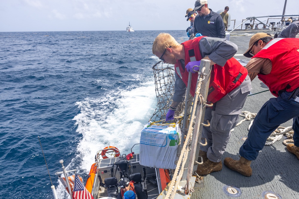USS Cole, USCGC Northland, Conduct At-Sea Transfer of Intercepted Contraband