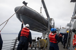 2017-10-07-Barrier Boat Maintenance