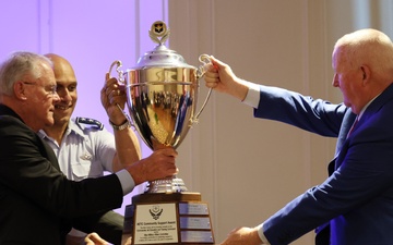 Altus Trophy 1