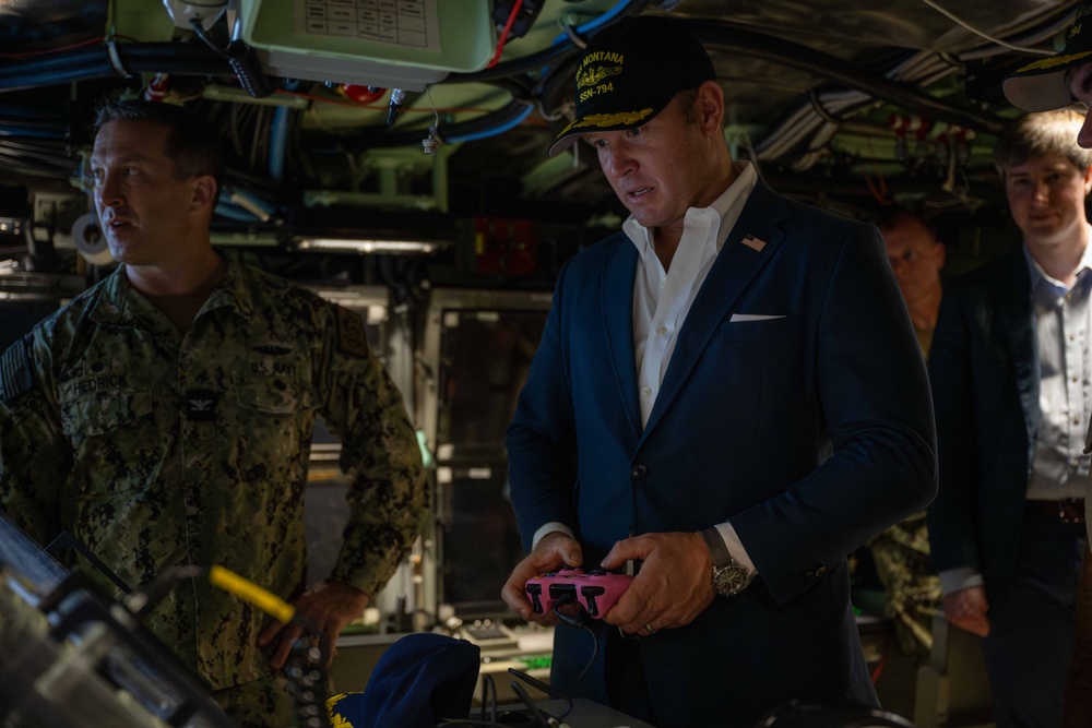 Senator Tim Sheehy of Montana Tours USS Montana in Pearl Harbor