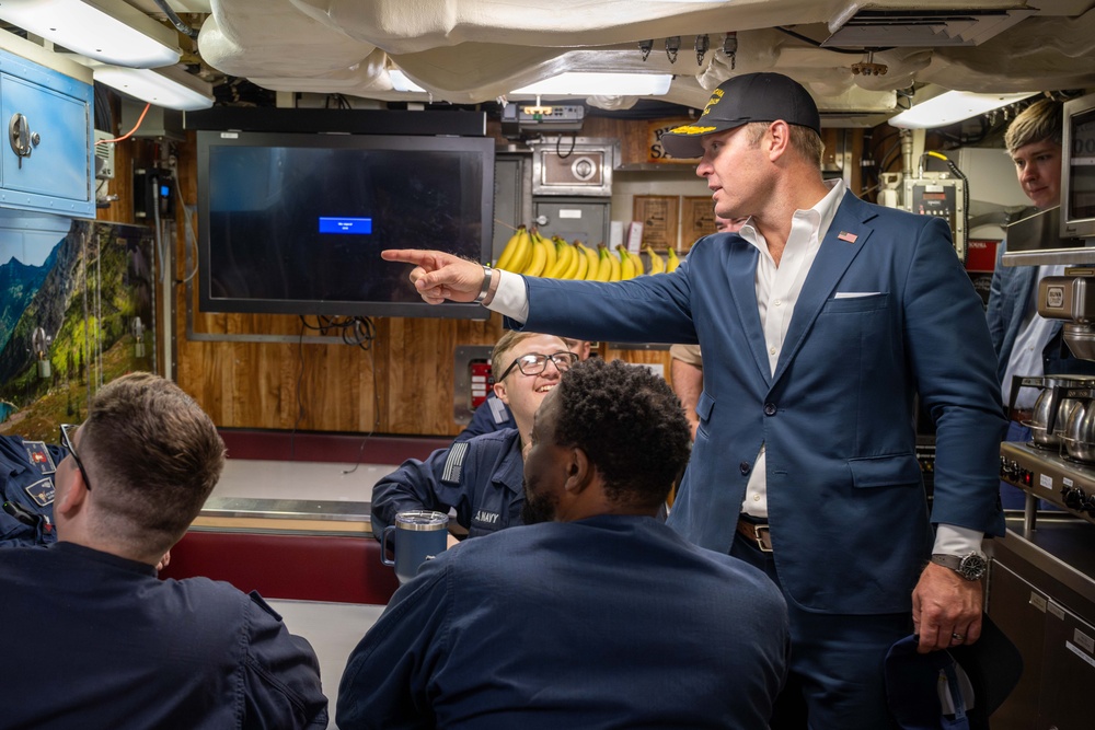 Senator Tim Sheehy of Montana Tours USS Montana in Pearl Harbor