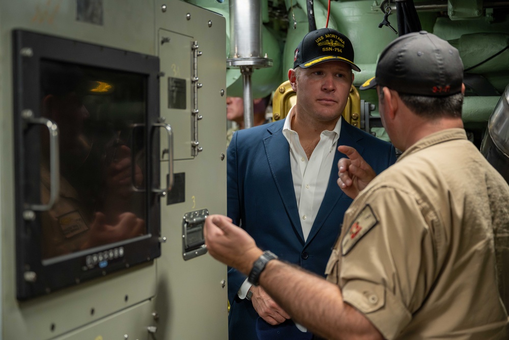 Senator Tim Sheehy of Montana Tours USS Montana in Pearl Harbor