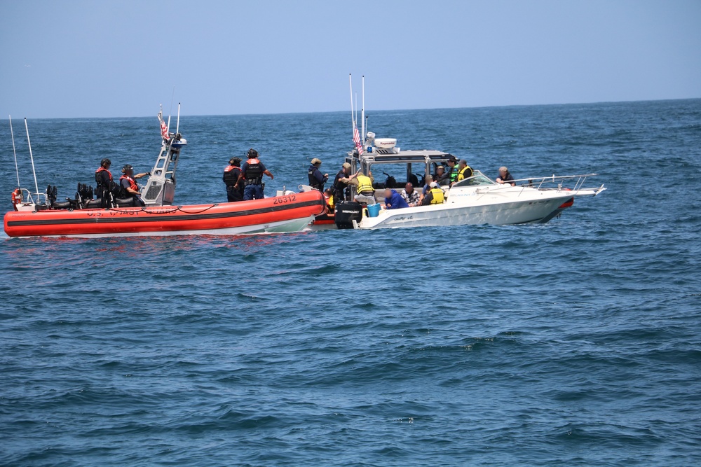 Coast Guard interdicts 10 aliens in the vicinity of Point Loma