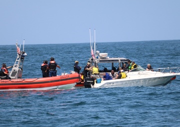 Coast Guard interdicts 10 aliens in the vicinity of Point Loma