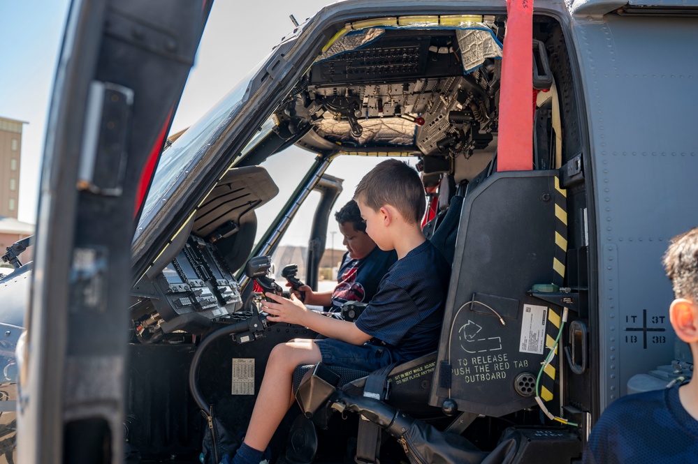 The Arizona Youth Impact Program tours DM