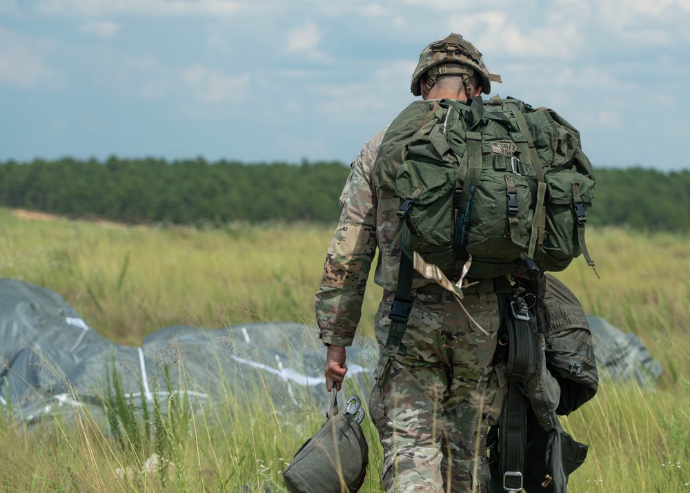 Paratroopers from the 82nd Airborne Division conduct a mass tactical airborne operation