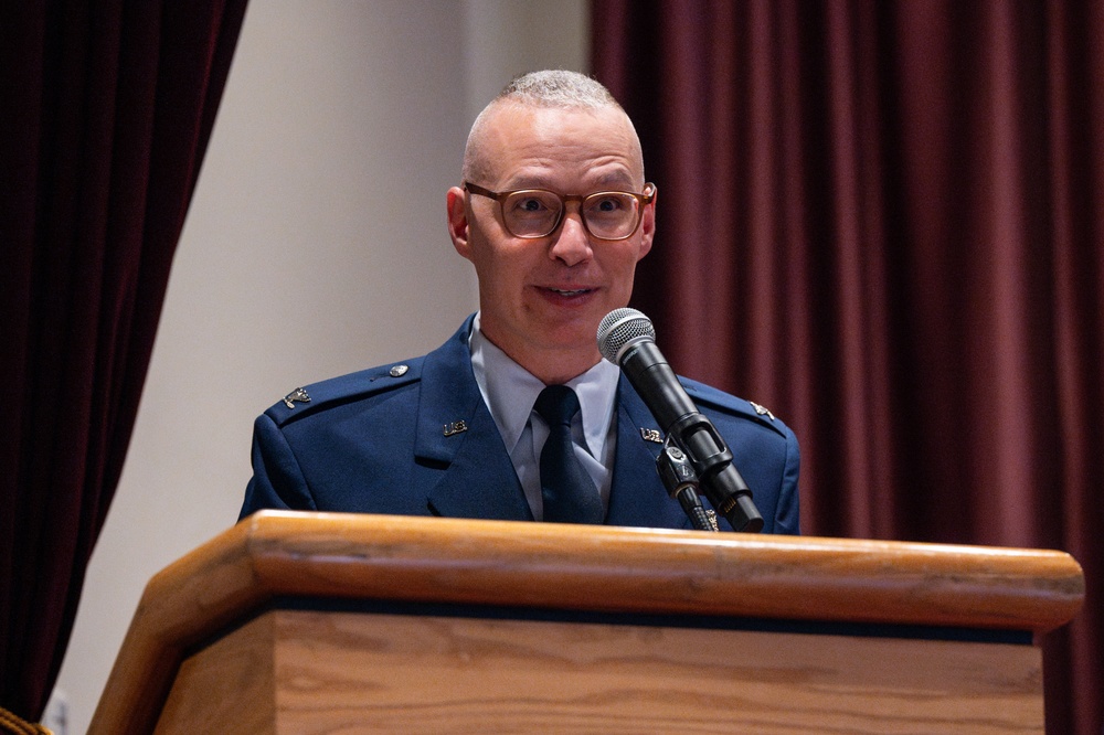 374 MDG Change of Command
