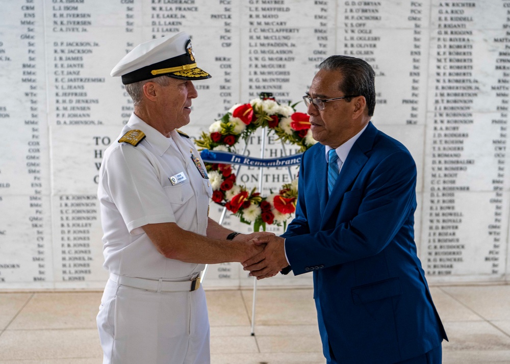 Federated States of Micronesia President Wesley Simina tours USS Arizona Memorial