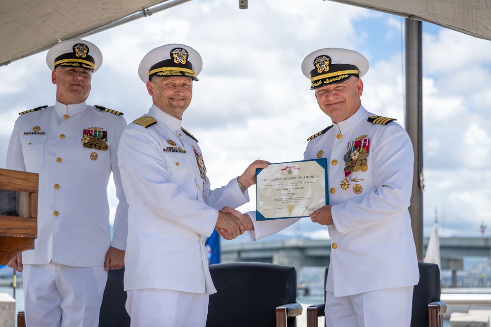Naval Submarine Training Center Pacific Holds Change of Command Ceremony at Pacific Fleet Submarine Museum