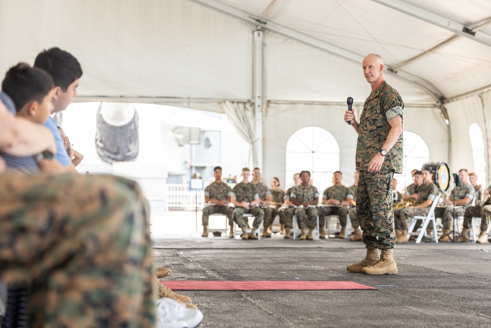 MARFORPAC Hosts Relief and Appointment