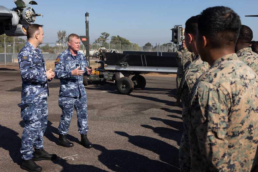 MRF-D 25.3: Royal Australian Air Force, U.S. Marine Corps leadership meet at RAAF