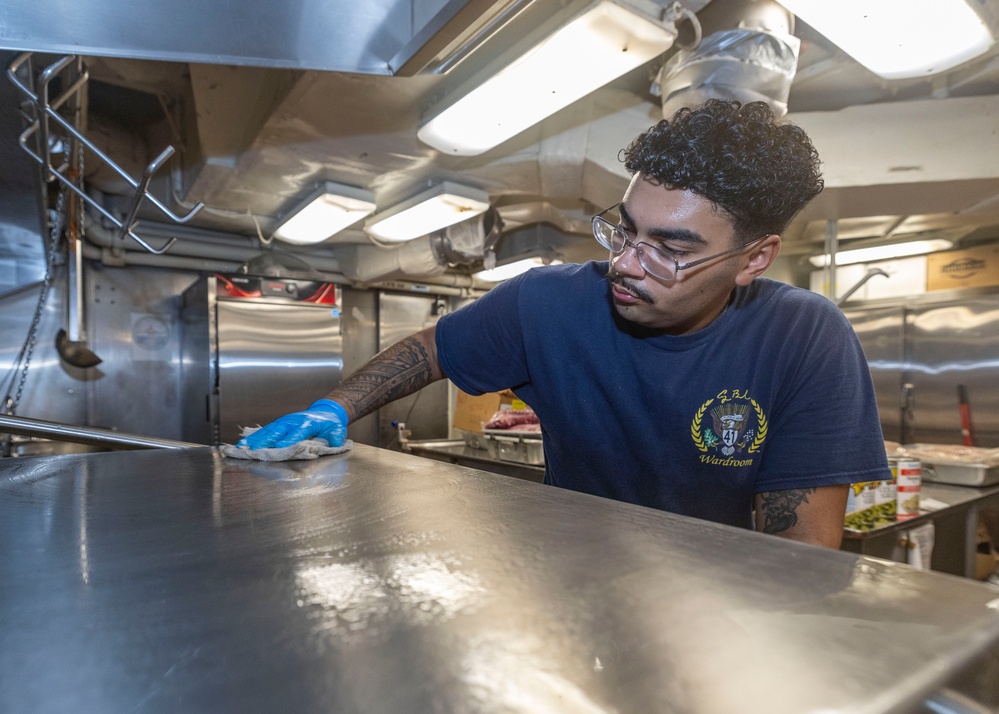 Daily Operations Aboard USS George H.W. Bush (CVN 77)