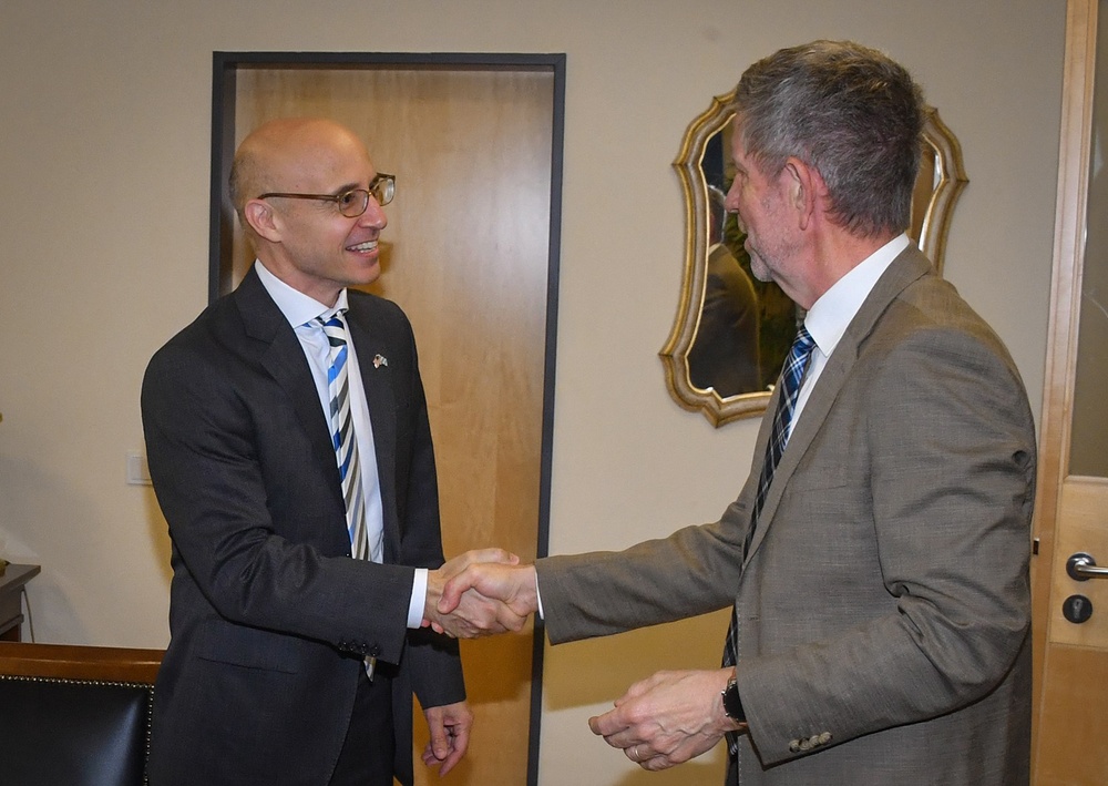 Marshall Center hosts Consul General from U.S. Consulate in Munich