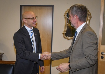 Marshall Center hosts Consul General from U.S. Consulate in Munich