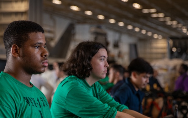 George Washington Conducts a Replenishment-at-Sea