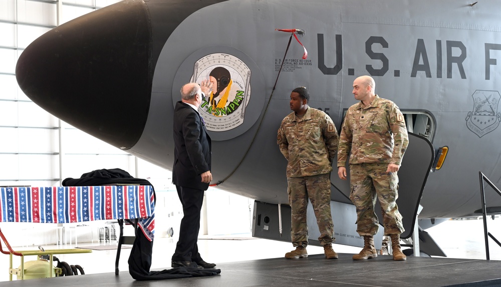 100th BG legacy nose art, ‘Just-A-Snappin’ joins 100th ARW, Bloody Hundredth heritage